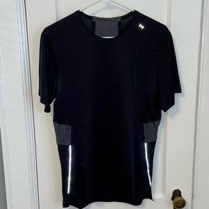 Men’s lululemon Fitness Top